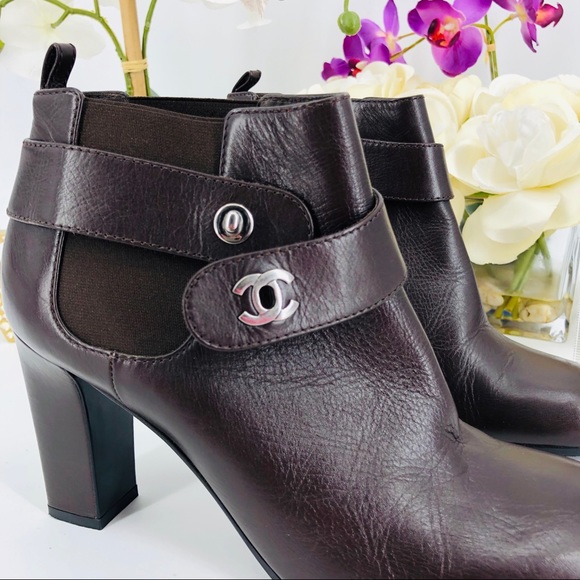 Chanel CC Turn Lock Brown Ankle Boots Booties - Picture 4 of 8
